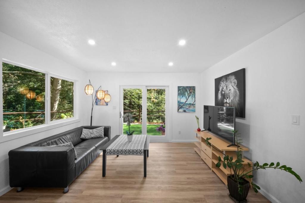 Image 33 of property listing at 26650 Soquel San Jose Road, Los Gatos, CA 95033