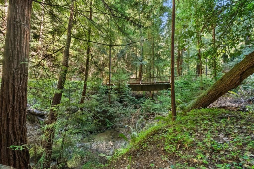 Image 61 of property listing at 26650 Soquel San Jose Road, Los Gatos, CA 95033