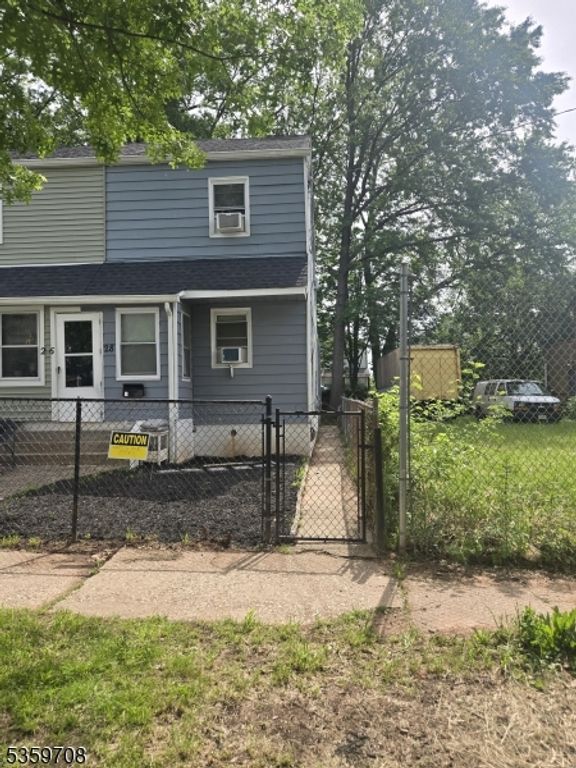 28 Ludlow St, Newark City, NJ 07114