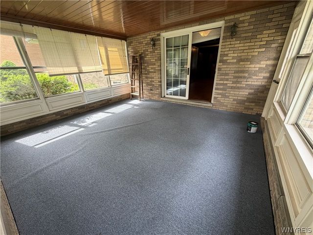 821 College Terrace, Niagara Falls, NY 14305