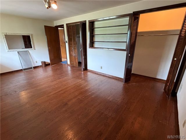 821 College Terrace, Niagara Falls, NY 14305