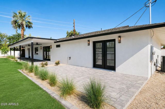 1413 W FRIER Drive, Phoenix, AZ 85021