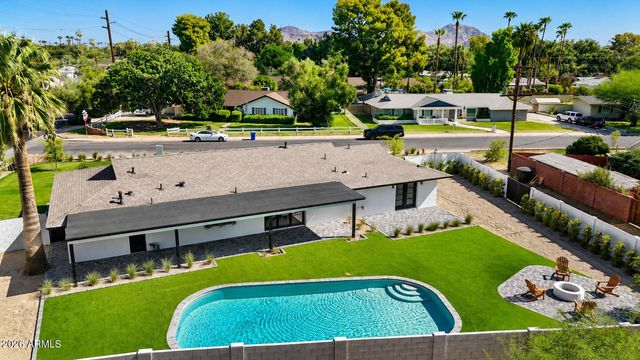 1413 W FRIER Drive, Phoenix, AZ 85021