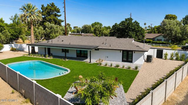 1413 W FRIER Drive, Phoenix, AZ 85021