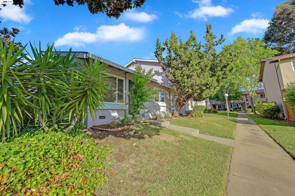 Image 32 of property listing at 4006 Willow Pass Rd A, Concord, CA 94519