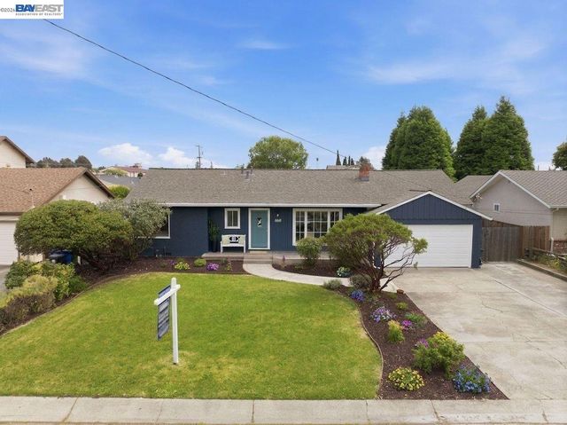 3445 Badding Rd, Castro Valley, CA 94546