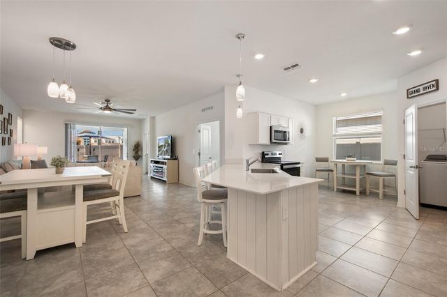 1172 TYLER LOOP, Winter Haven, FL 33884