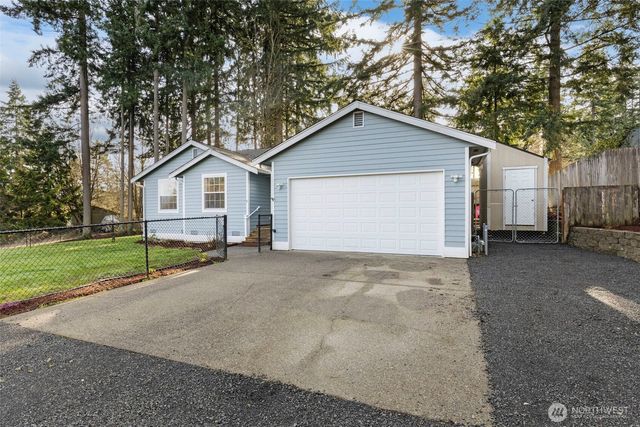 1276 SE Salmonberry Road, Port Orchard, WA 98366