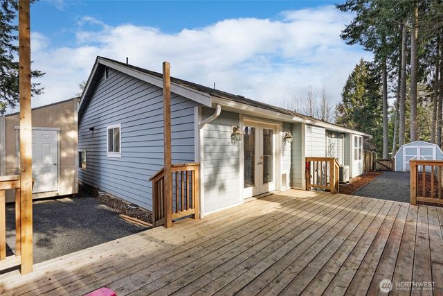 1276 SE Salmonberry Road, Port Orchard, WA 98366