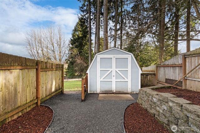 1276 SE Salmonberry Road, Port Orchard, WA 98366