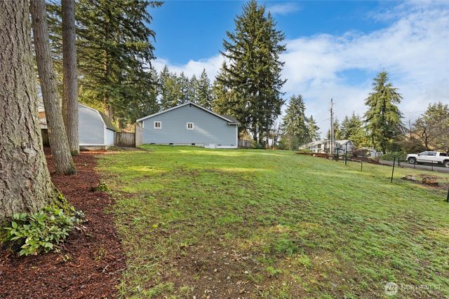 1276 SE Salmonberry Road, Port Orchard, WA 98366