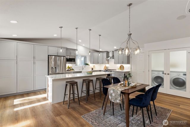 1276 SE Salmonberry Road, Port Orchard, WA 98366