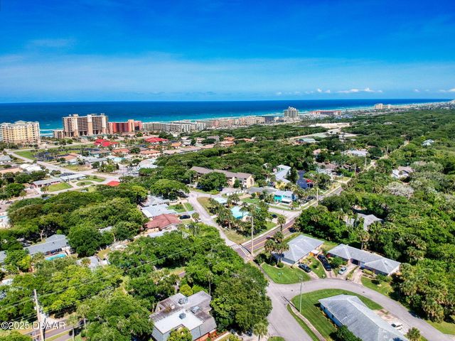 3800 Saxon Drive # 250, New Smyrna Beach, FL 32169