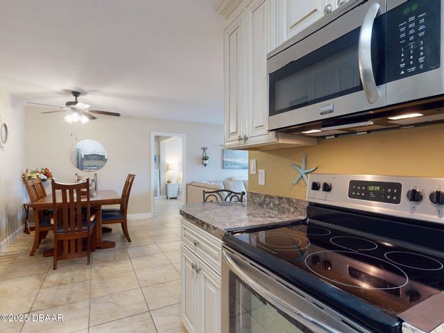 3800 Saxon Drive # 250, New Smyrna Beach, FL 32169