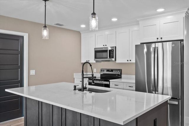 3063 LANTANA CIRCLE, Auburndale, FL 33823