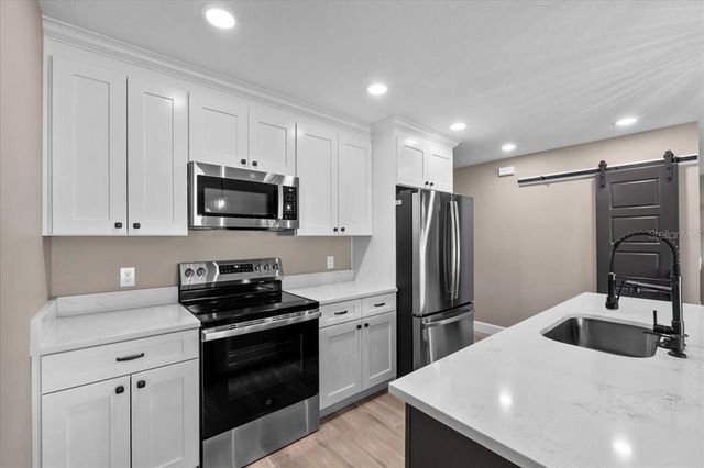 3063 LANTANA CIRCLE, Auburndale, FL 33823
