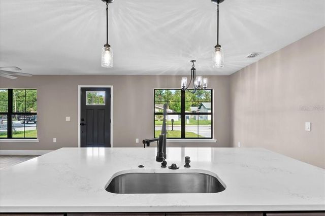 3063 LANTANA CIRCLE, Auburndale, FL 33823