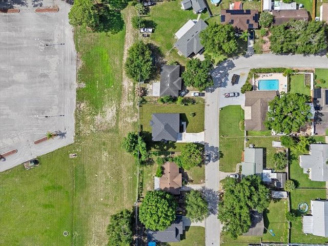 3063 LANTANA CIRCLE, Auburndale, FL 33823