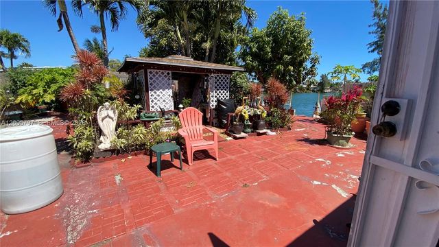 12343 SW 195th Terrace, Miami, FL 33177