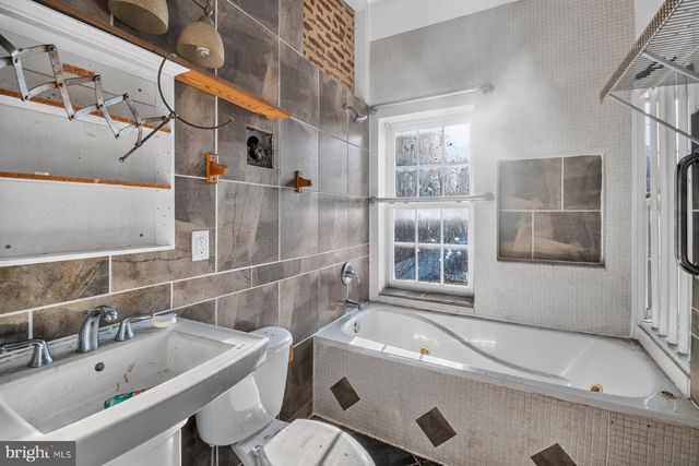 512 CALLENDER ST, Baltimore, MD 21230