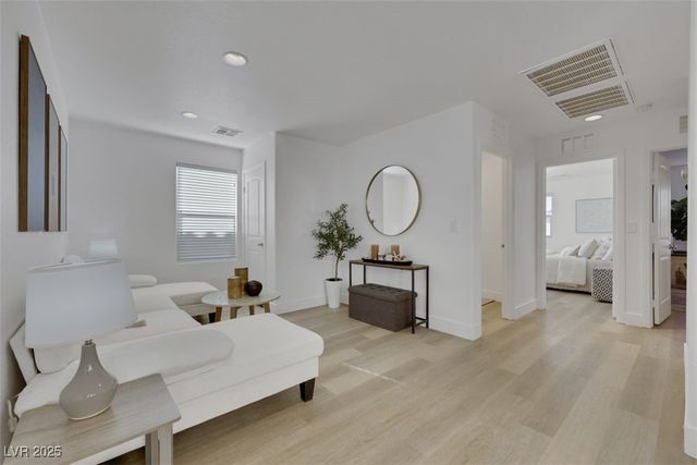 11360 McKinney Falls Street, Las Vegas, NV 89141