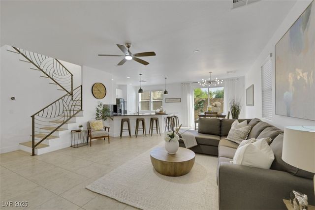 11360 McKinney Falls Street, Las Vegas, NV 89141