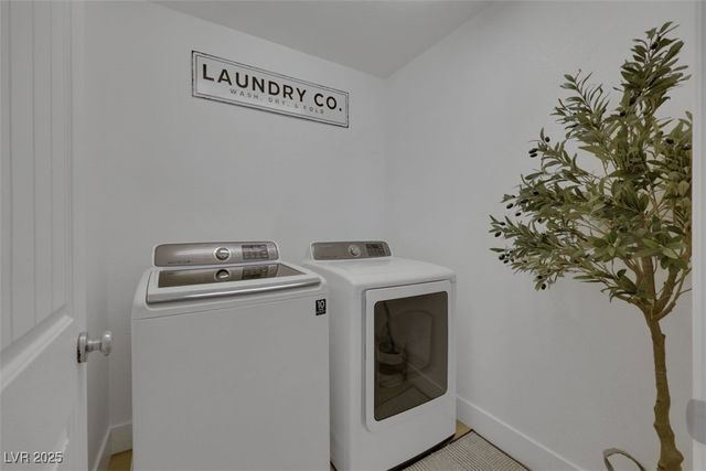 11360 McKinney Falls Street, Las Vegas, NV 89141