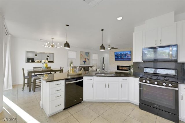 11360 McKinney Falls Street, Las Vegas, NV 89141