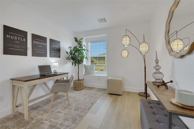 11360 McKinney Falls Street, Las Vegas, NV 89141