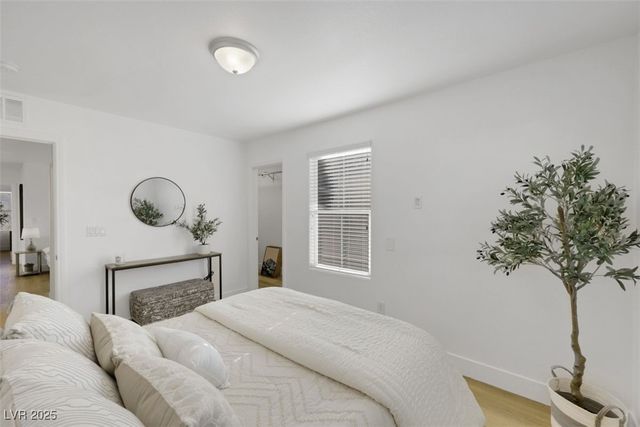 11360 McKinney Falls Street, Las Vegas, NV 89141