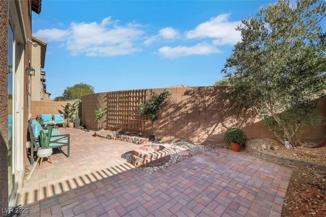 11360 McKinney Falls Street, Las Vegas, NV 89141