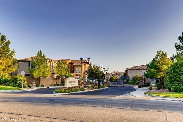 11360 McKinney Falls Street, Las Vegas, NV 89141