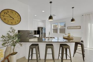 11360 McKinney Falls Street, Las Vegas, NV 89141