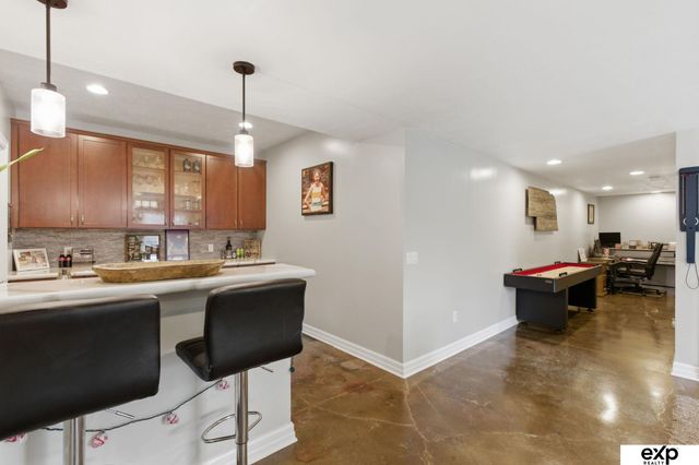 11833 S 210th Circle, Gretna, NE 68028