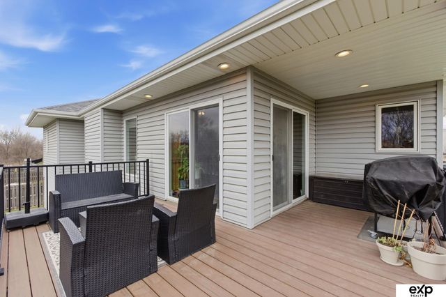 11833 S 210th Circle, Gretna, NE 68028