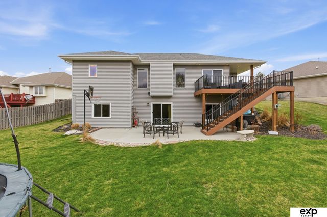 11833 S 210th Circle, Gretna, NE 68028