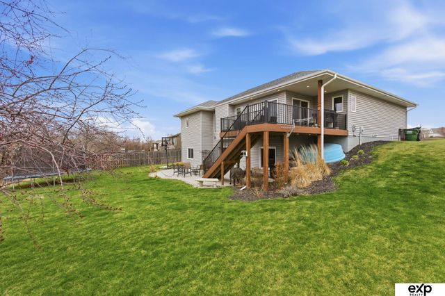 11833 S 210th Circle, Gretna, NE 68028