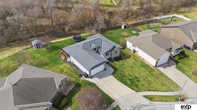 11833 S 210th Circle, Gretna, NE 68028