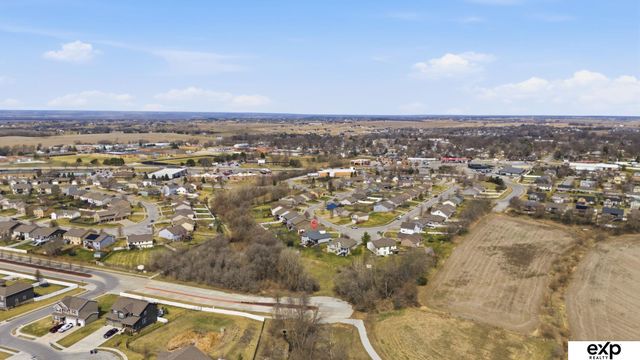 11833 S 210th Circle, Gretna, NE 68028