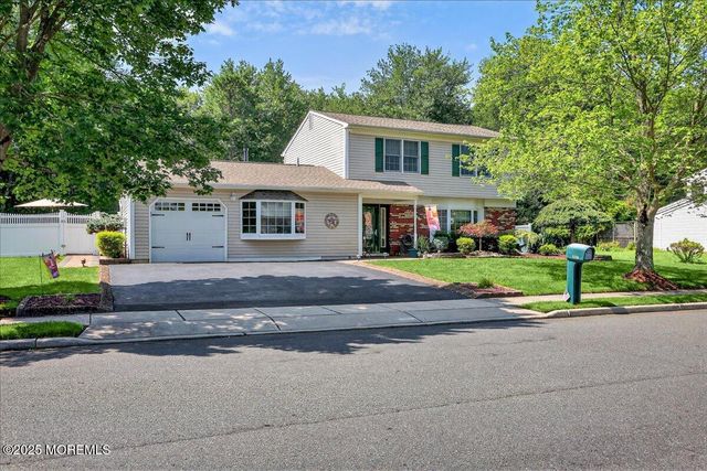 307 Princeton Drive, Howell, NJ 07731