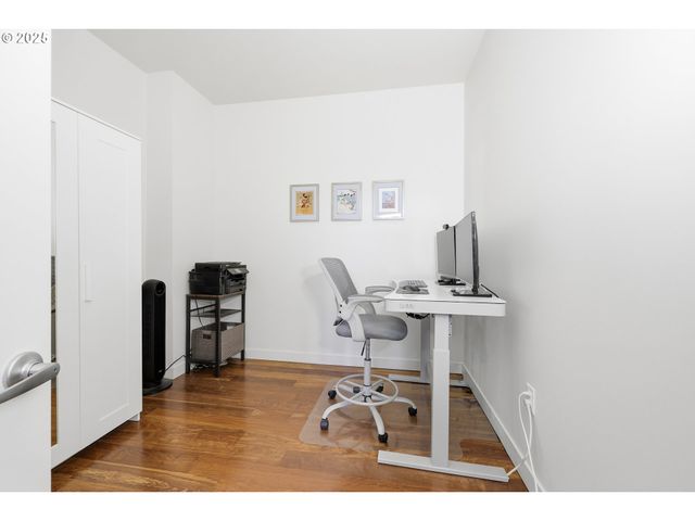 922 Nw 11TH Ave 305, Portland, OR 97209