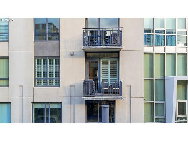 922 Nw 11TH Ave 305, Portland, OR 97209