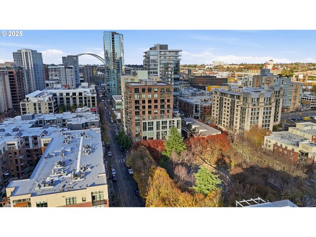 922 Nw 11TH Ave 305, Portland, OR 97209