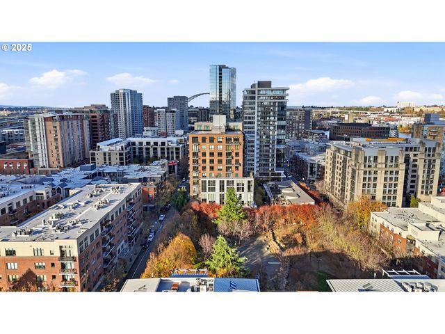 922 Nw 11TH Ave 305, Portland, OR 97209