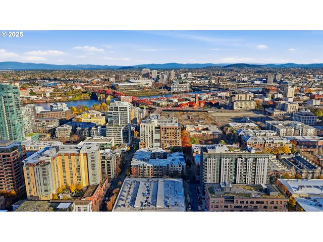 922 Nw 11TH Ave 305, Portland, OR 97209