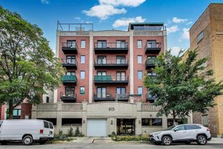 815 N Marshfield Avenue 301, Chicago, IL 60622