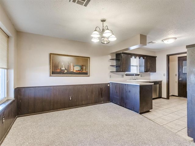 8817 S Charlotte Drive, Oklahoma City, OK 73159