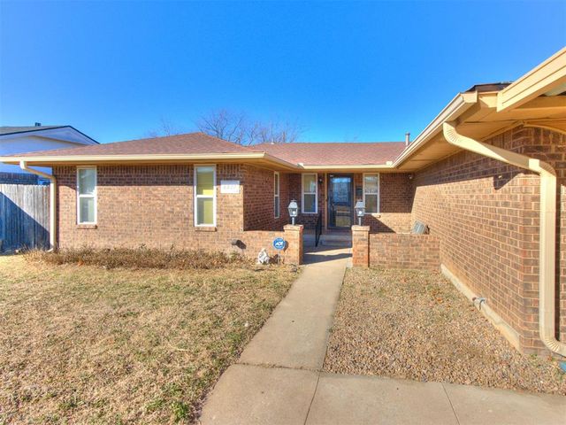 8817 S Charlotte Drive, Oklahoma City, OK 73159