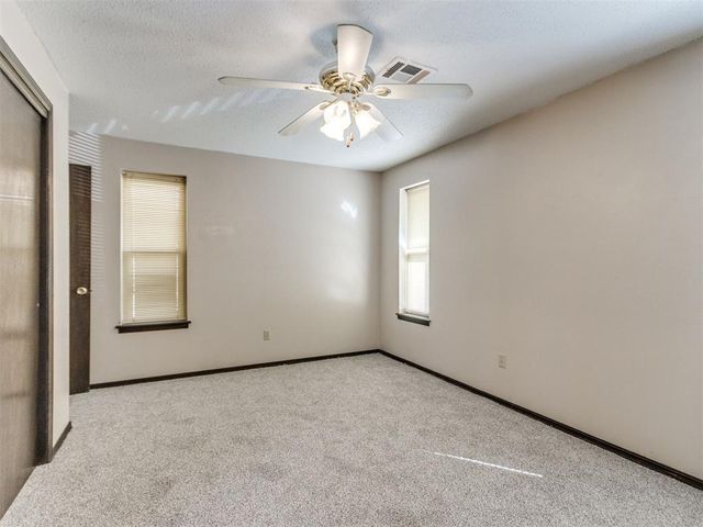 8817 S Charlotte Drive, Oklahoma City, OK 73159