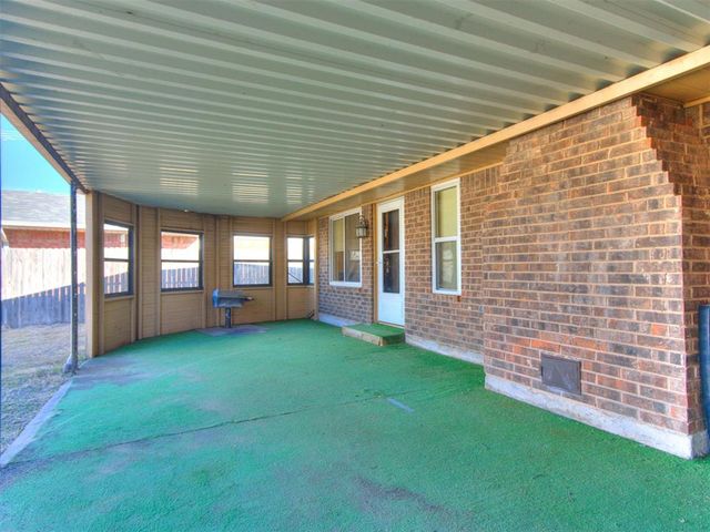 8817 S Charlotte Drive, Oklahoma City, OK 73159